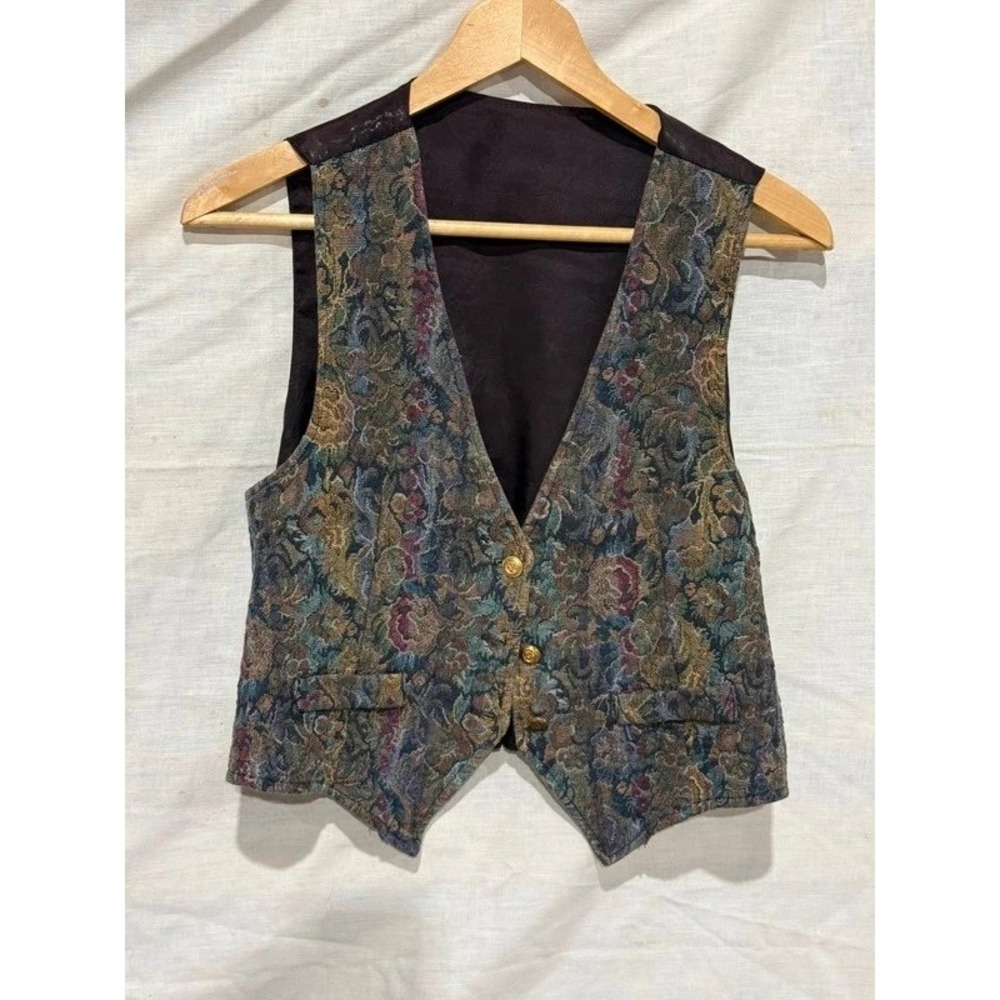 Grandmacore Floral Tapestry Button Front V-Neck Vest Estimated Size Extra Small